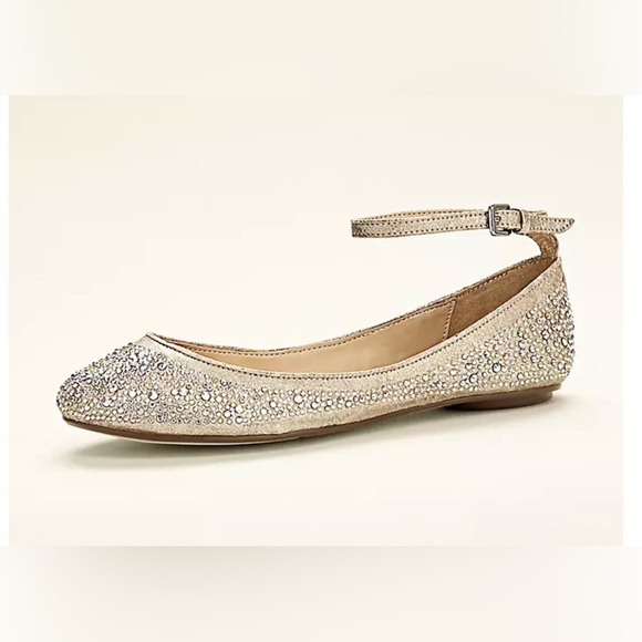 Betsey Johnson Shoes - Betsey Johnson Sparkling Silver Ballet Flats, size 8. GUC